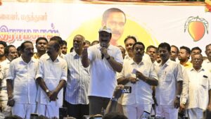 PMK leaders in a tight spot as Ramadoss and Anbumani call separate general body meetings